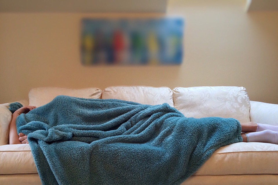 6 Ways To Wake Up Early Without Feeling Miserable